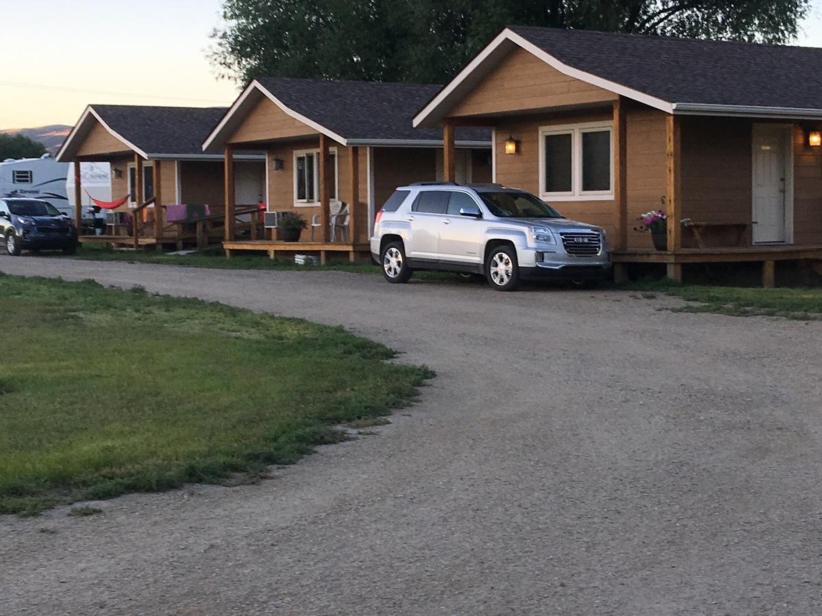 뷰트 Pioneer Mountain Cabins 빌라 외부 사진